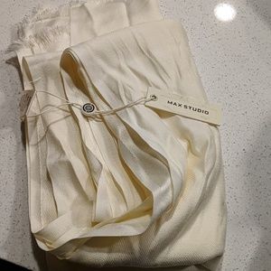 Mad Studio Cream Scarf